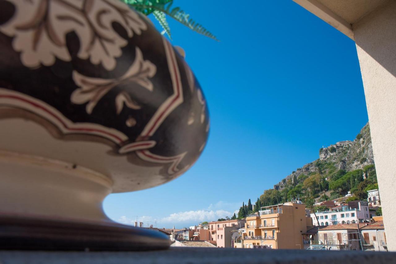 Casa Turrisi Bed & Breakfast Taormina Exterior photo